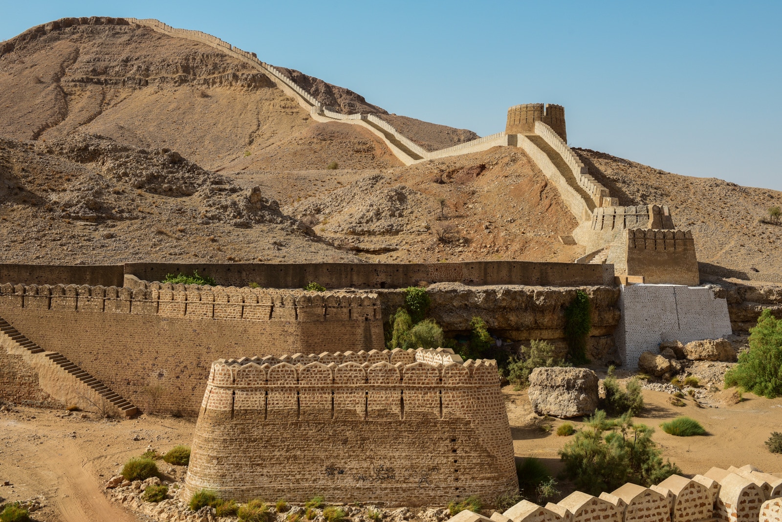 Ranikot_Fort_-_The_Great_Wall_of_Sindh.jpg