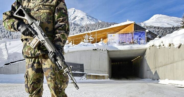 Davos-zoomed-660x351.jpg