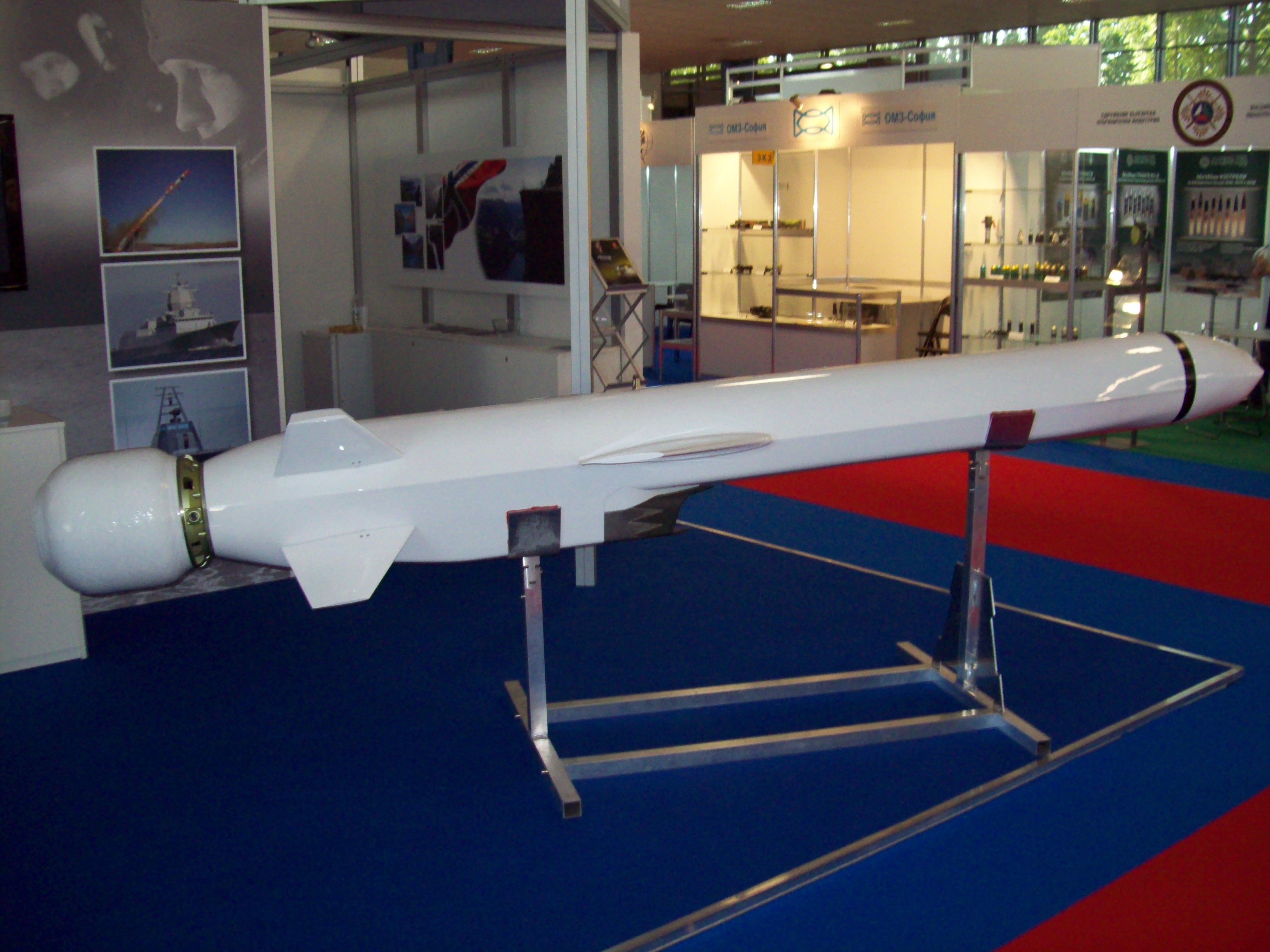 Naval_Strike_Missile_(NSM)_2.jpg