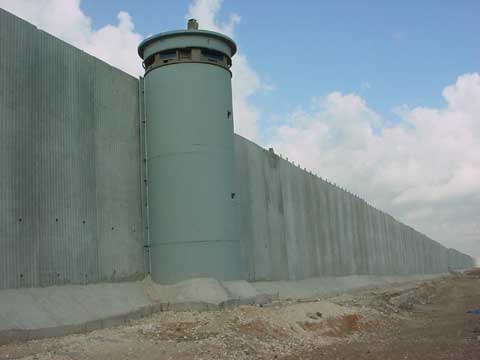 israel_wall_tower_2_ufnlj_3868_V6mAm_19672.jpg