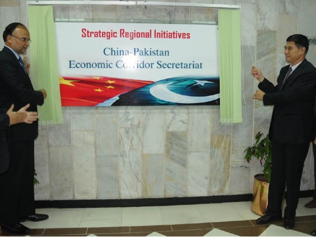 596042-planningmin_inauguratinpakchinaahsaniqbalzhangxiaqiangplanningdevelopmentpakchinaeconomiccorridorsecretariatphotopid-1377634079-516-640x480.jpg