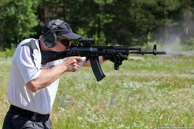 AK-12_Kalashnikov_assault_rifle_Izhmash_Russia_Russian_defence_industry_military_technology_011.jpg