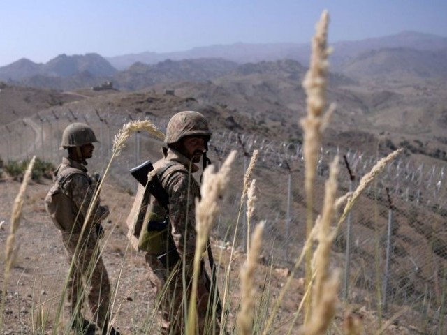 1719998-pakistanarmy-1527390926-692-640x480.jpg