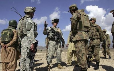 US_military_training_Pakistani_troops.jpg