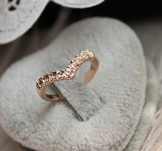 Beautiful-engagement-rings-contemporary-engagement-rings-wedding-rings.jpg