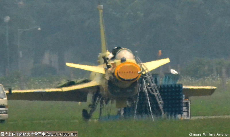 J-10B_AESA.jpg