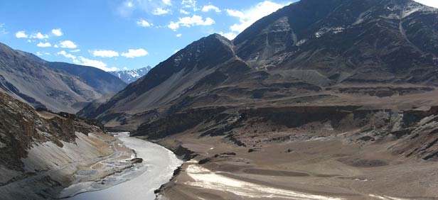 indus-river-pakistan.jpg