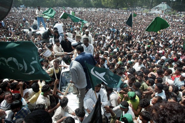 syed-ali-shah-geelani-aug-18.jpg