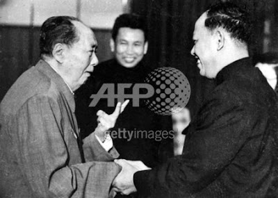 Pol+Pot+-+Ieng+Sary+-+Mao+Zedong+(AFP).jpg