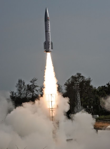 India+test-fires+anti-ballistic+missile.jpg