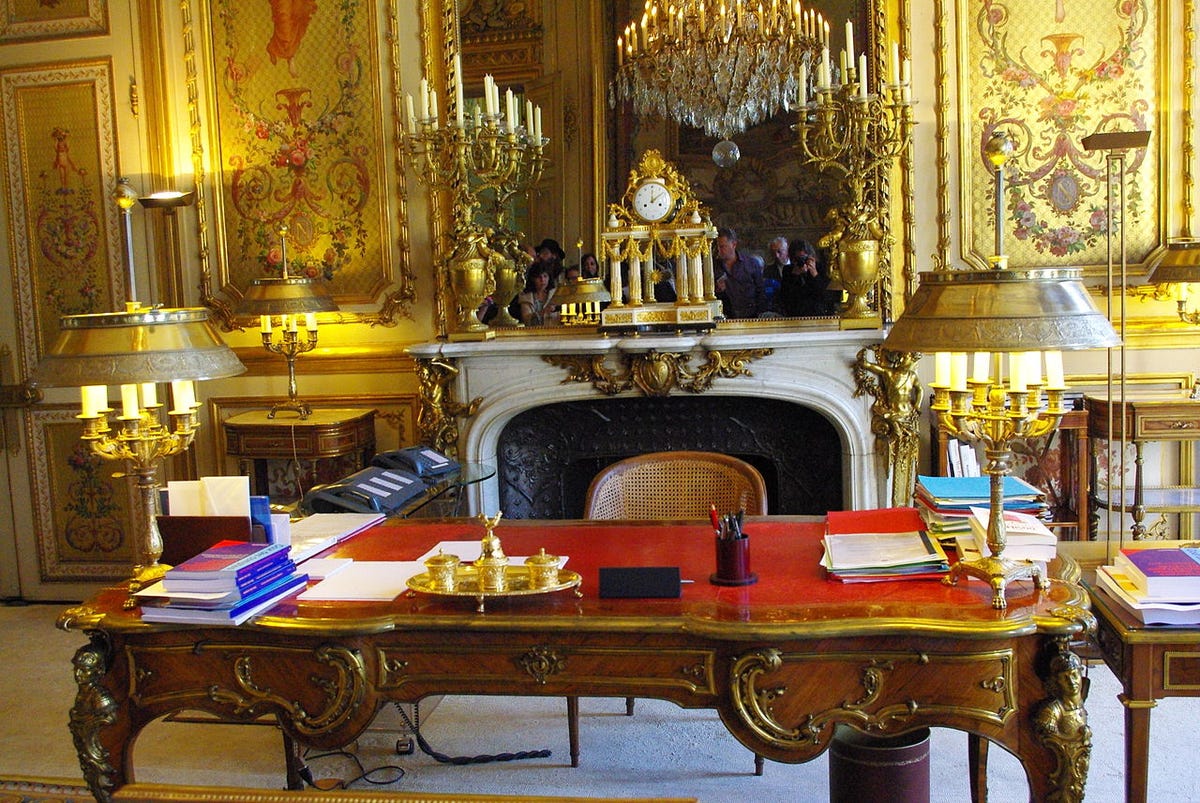 the-presidents-office-is-known-as-the-salon-dor-or-golden-room-aptly-named-for-the-abundance-of-gold-it-features-on-its-walls-doors-tables-and-even-chairs.jpg