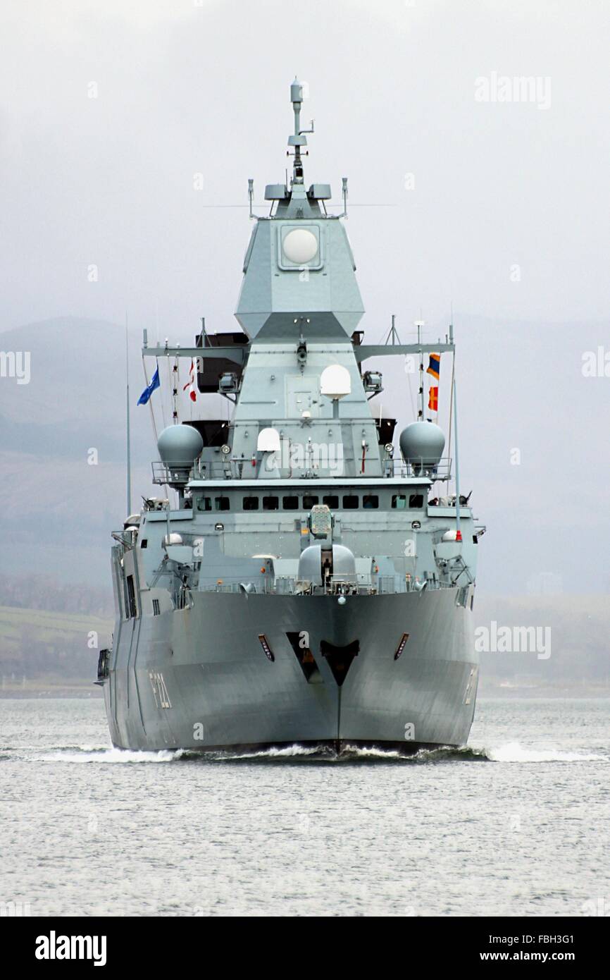 fgs-hessen-f221-a-sachsen-class-frigate-of-the-german-navy-approaches-FBH3G1.jpg