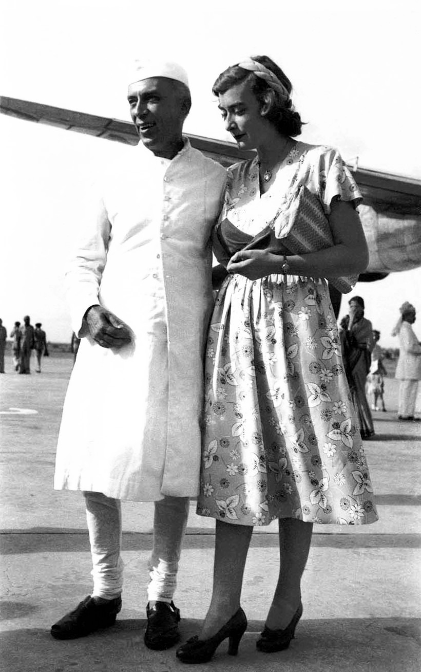 Nehru_with_Pamela_Mountbatten.jpg