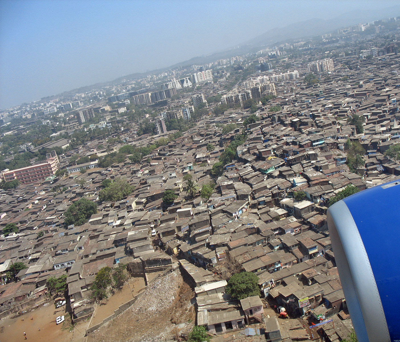 Dharavi+slums2.jpg