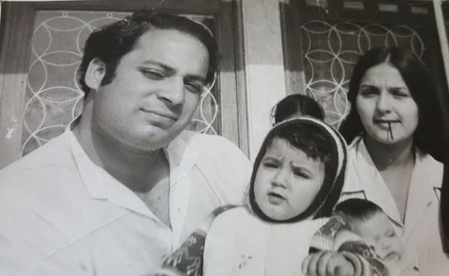 Nawaz Sharif with his wife Kulsoom.