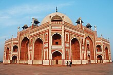 220px-Humayun%27s_Tomb_Delhi_.jpg