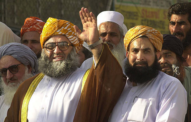 maulana-fazlur-rahman-leader-of-the-pro-taliban-jamiat-e-ulema-islam-party-greets-supporters.jpg