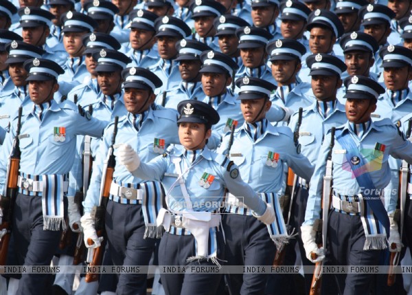 180921-the-indian-air-force-contingent-at-the-republic-day-parade-2012.jpg