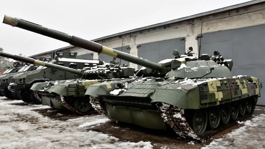 Top_15_most_modern_main_battle_tanks_MBTs_in_the_world_T-72K_Ukraine_925_001.jpg