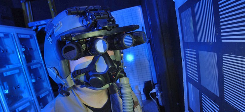 four-tube-night-vision-goggles.jpg