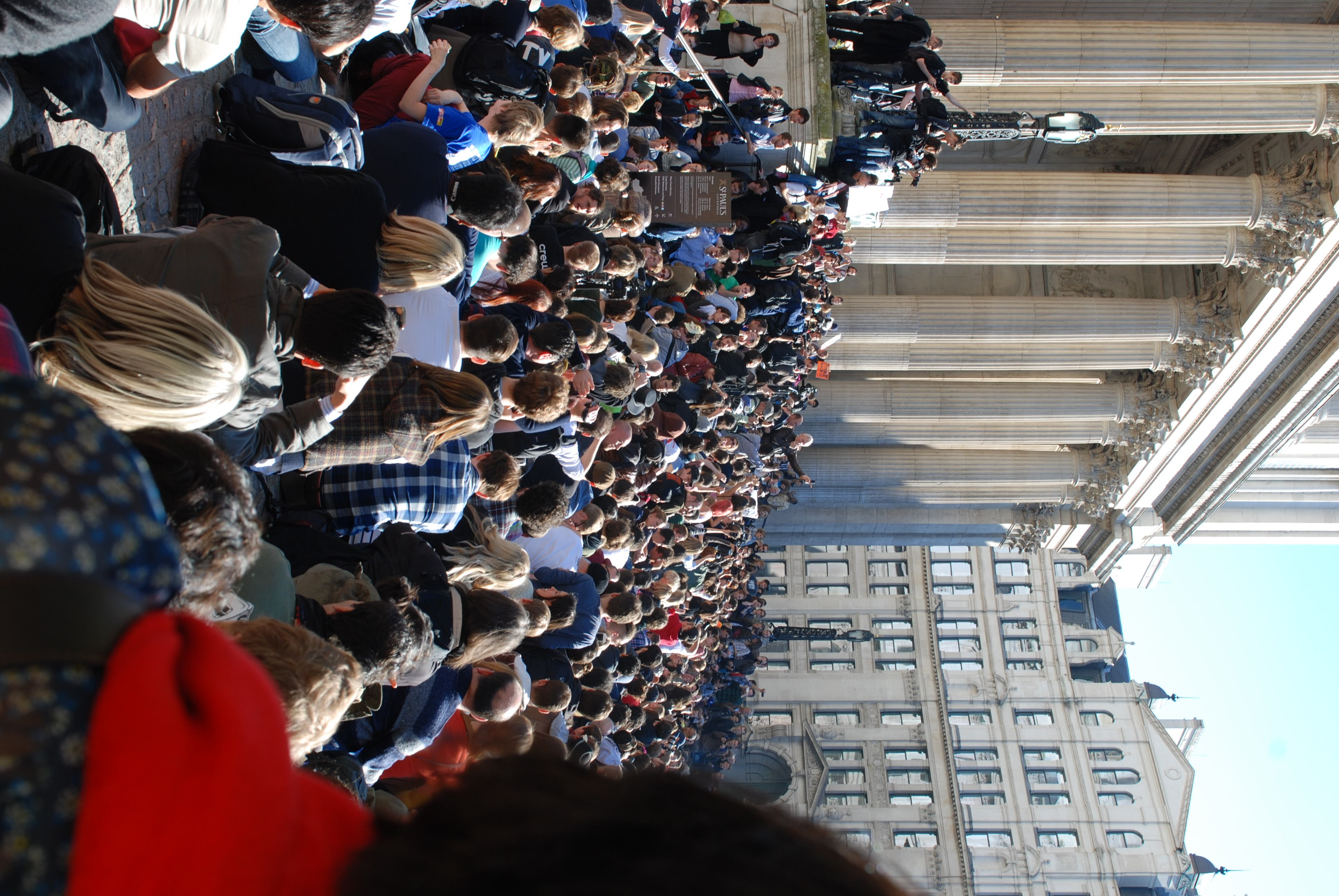 Julian_Assange_speaking_at_Occupy_London_protest.jpg