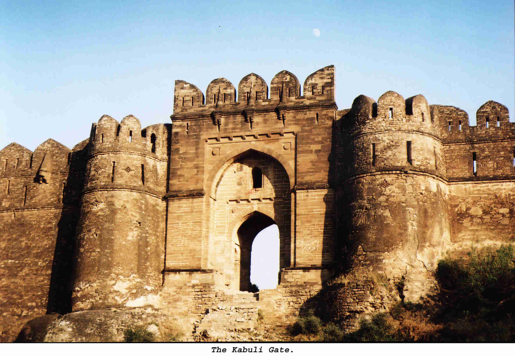 Rohtas_Fort_Magnificent_Kabuli_Gate.jpg