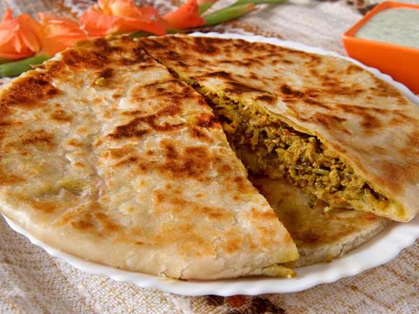 13-chickenparatha.jpg