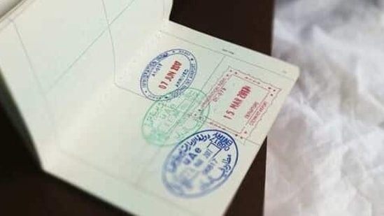 US Visa For Indians: In Mumbai, the average wait time for a US visa appointment is 848 calendar days for a visitor visa.