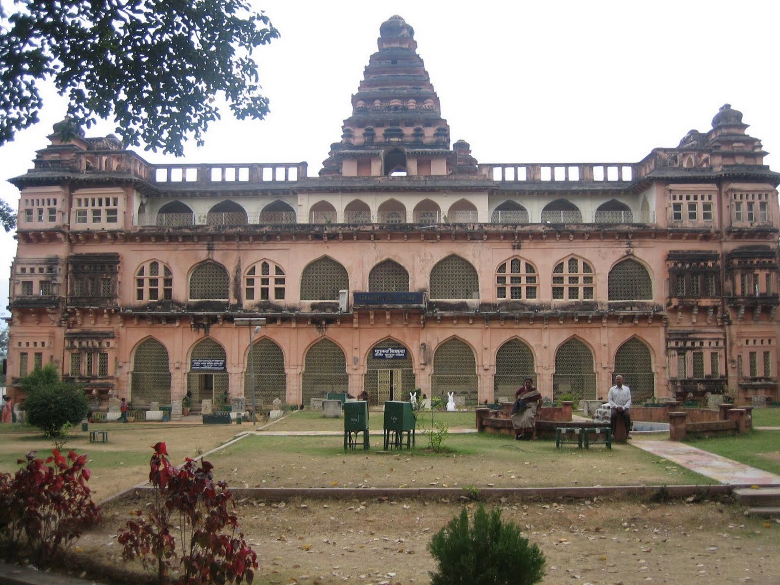 Chandragiri-Fort.jpg