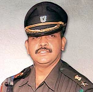 Purohit.jpg