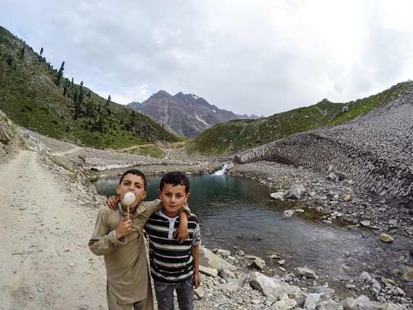 two-brothers-enjoying-snow-lollies.jpg