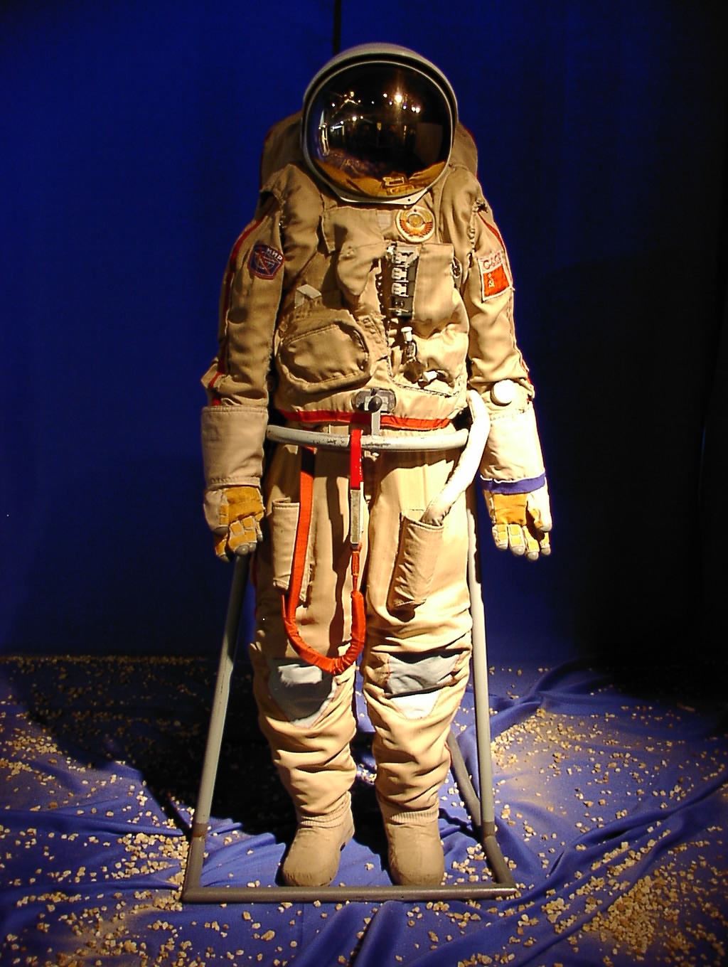 Russian_space_suit_3.jpg