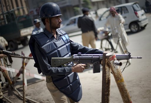 Pakistani%20police.jpg