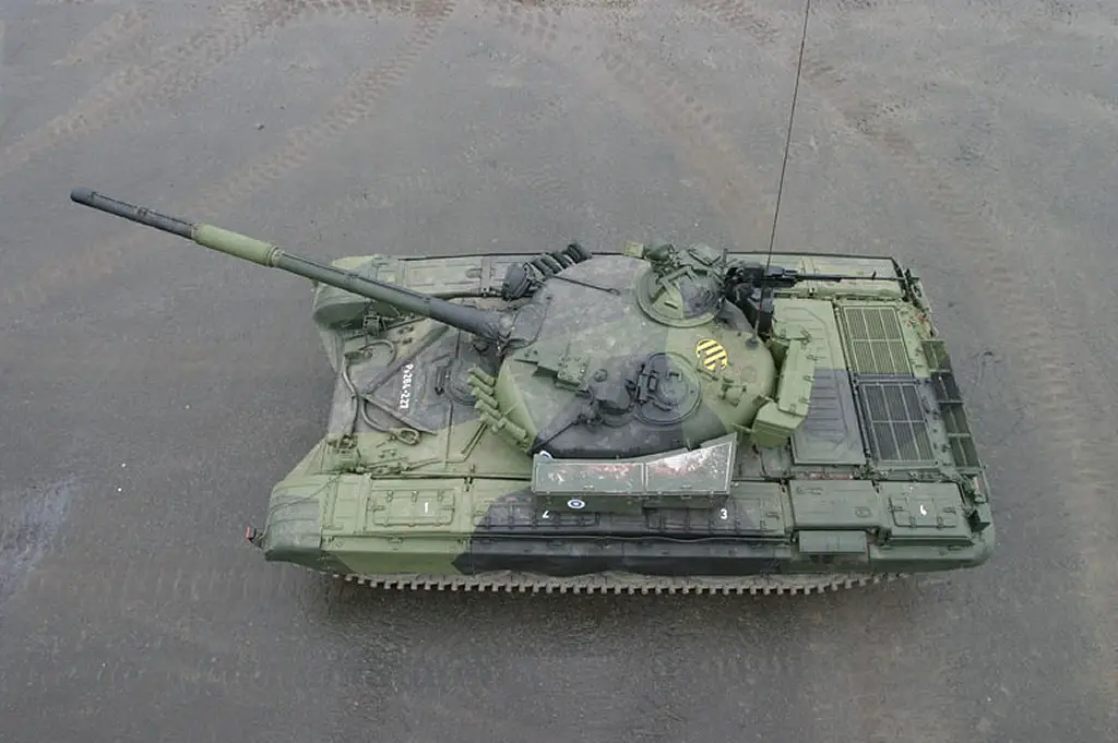 Finnish_T-72M1_Forum_ArmyRecognition_001.jpg