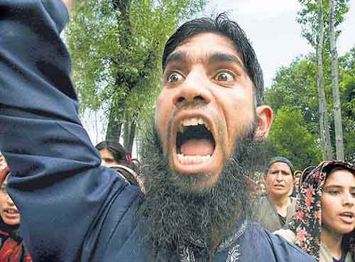 Angry-Muslim-Guy%255B1%255D.jpg