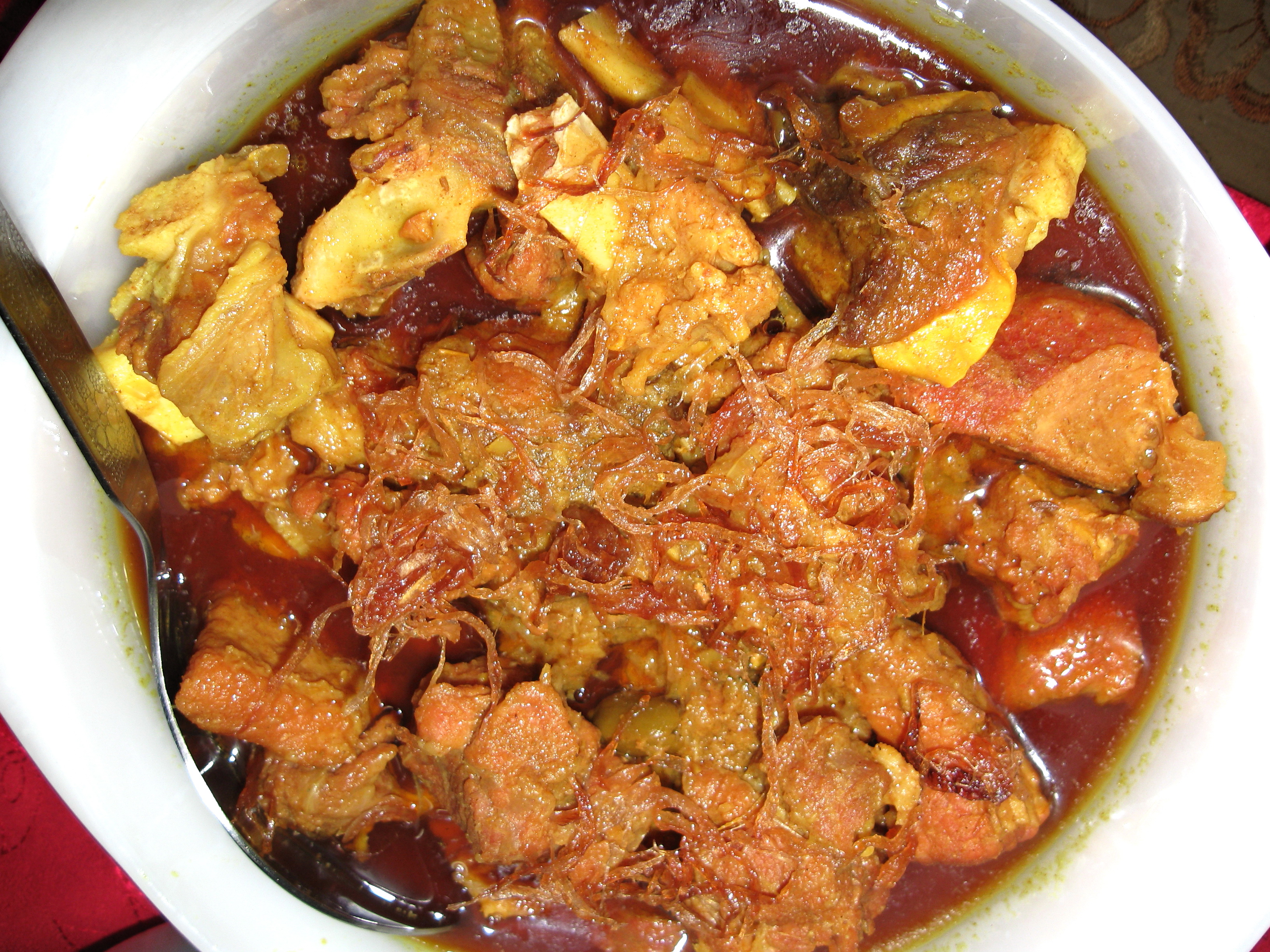 Beef_Curry_in_Bangladesh.jpg