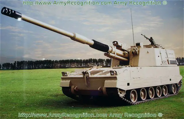 PLZ52_155mm_tracked_self_propelled_howitzer_Chinese_defence_industry_AAD_2012_Africa_Aerospace_defence_exhibition_001.jpg