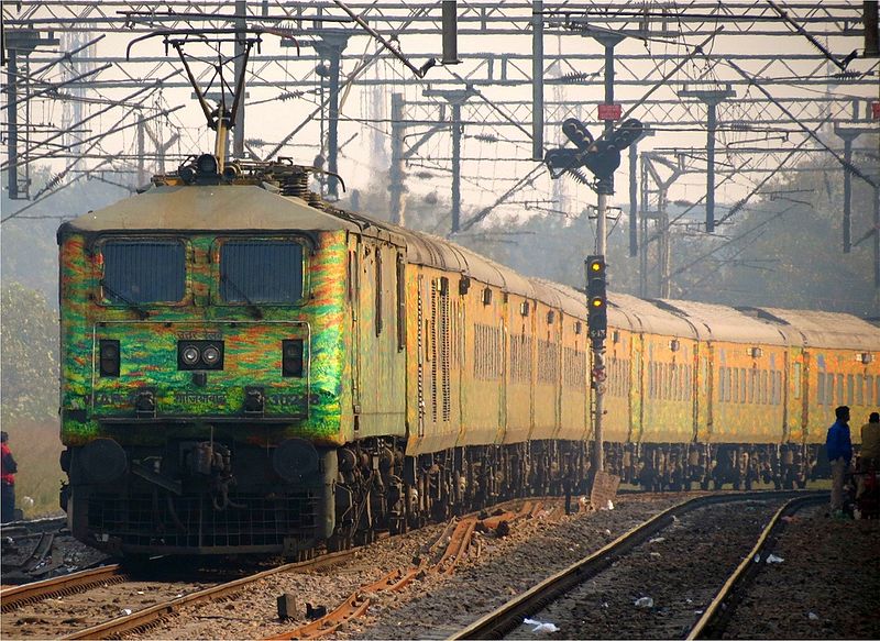 800px-Delhi_Duronto.jpg