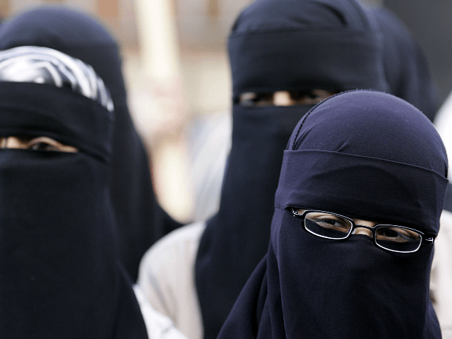 burqas-640x480.png