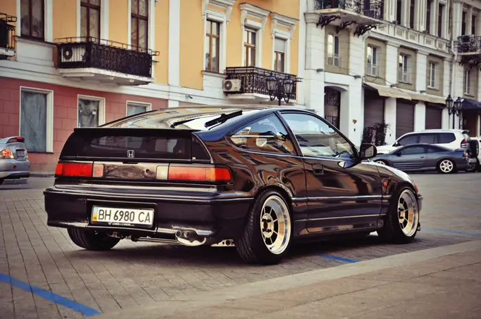 crx_rear_3_700.jpg