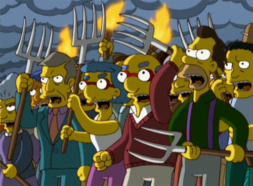 s1200_Simpsons_angry_mob_pitchfork_torches.jpg