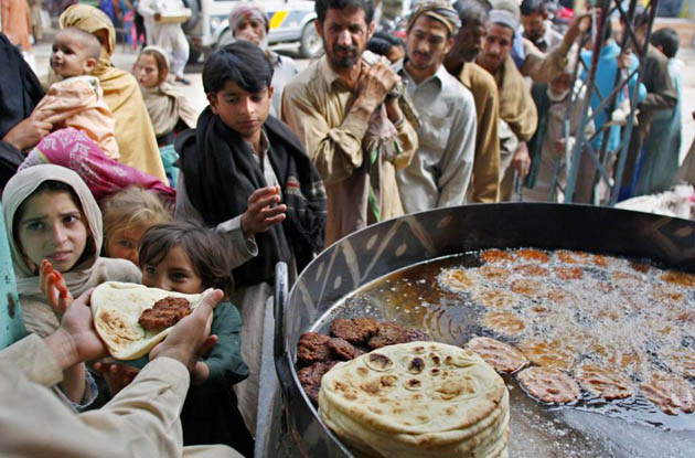 GD6834669@Pakistani-poor-people-5608.jpg