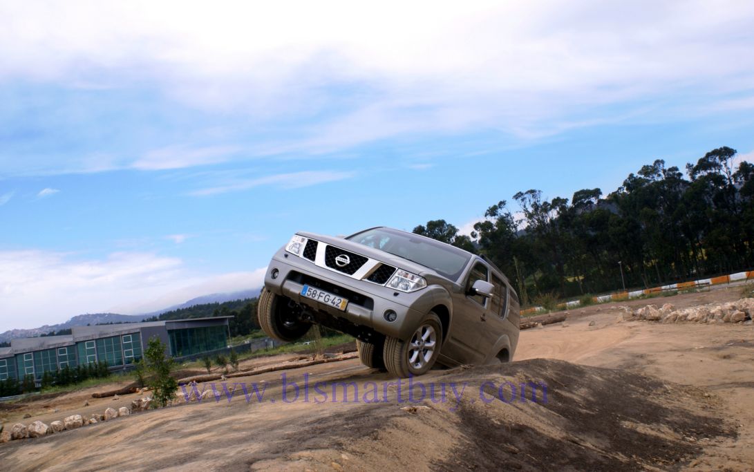 2010-nissan-xterra-off-roading.jpg