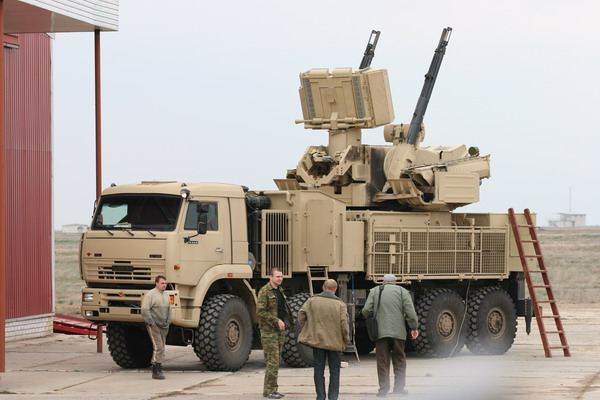 Pantsir-S1_Pantsyr-S1_air_defense_missile_system_anti-aircraft_gun_sa-22_greyhound_Russia_Russian_army_015.jpg