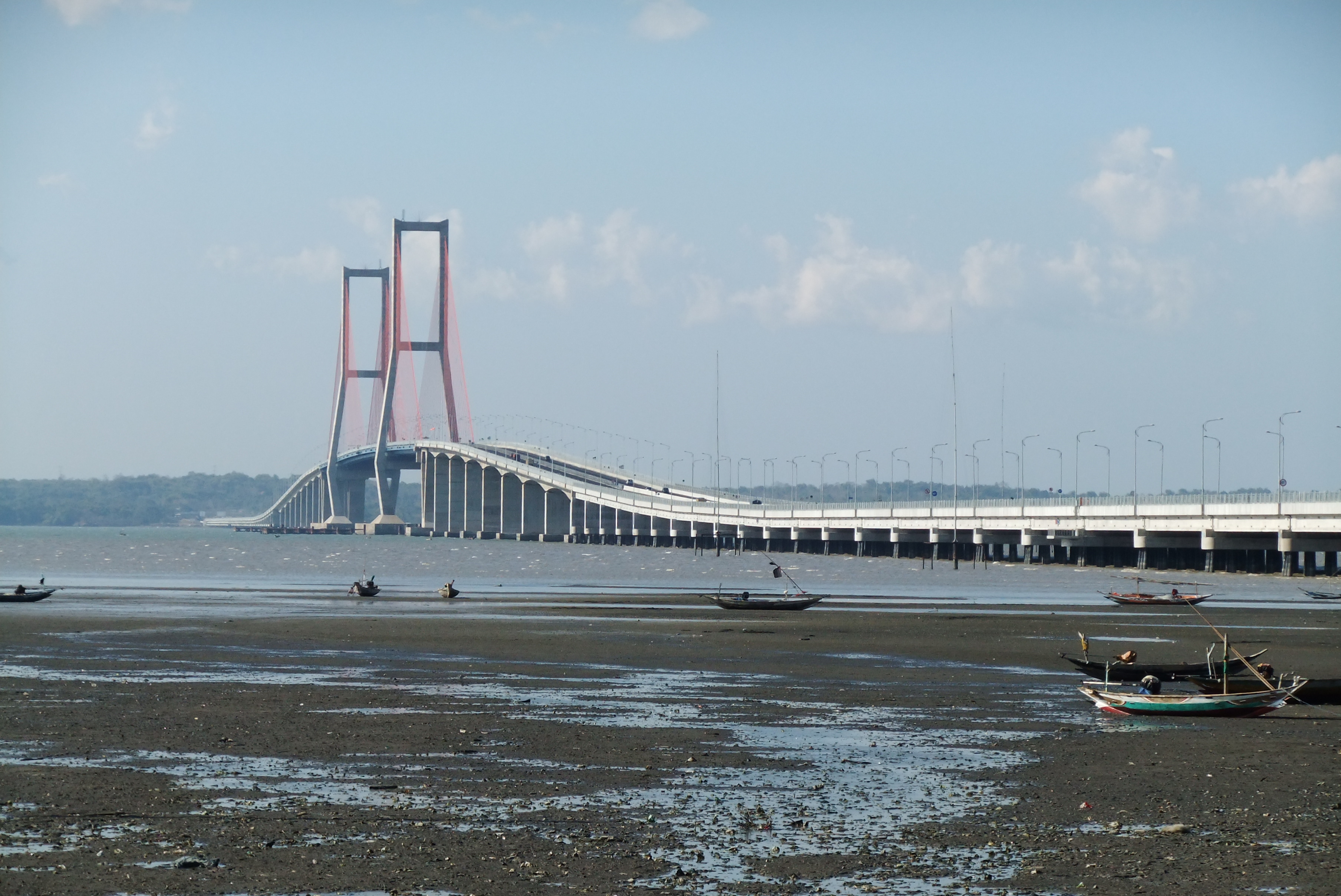 Suramadu_Bridge_5.JPG