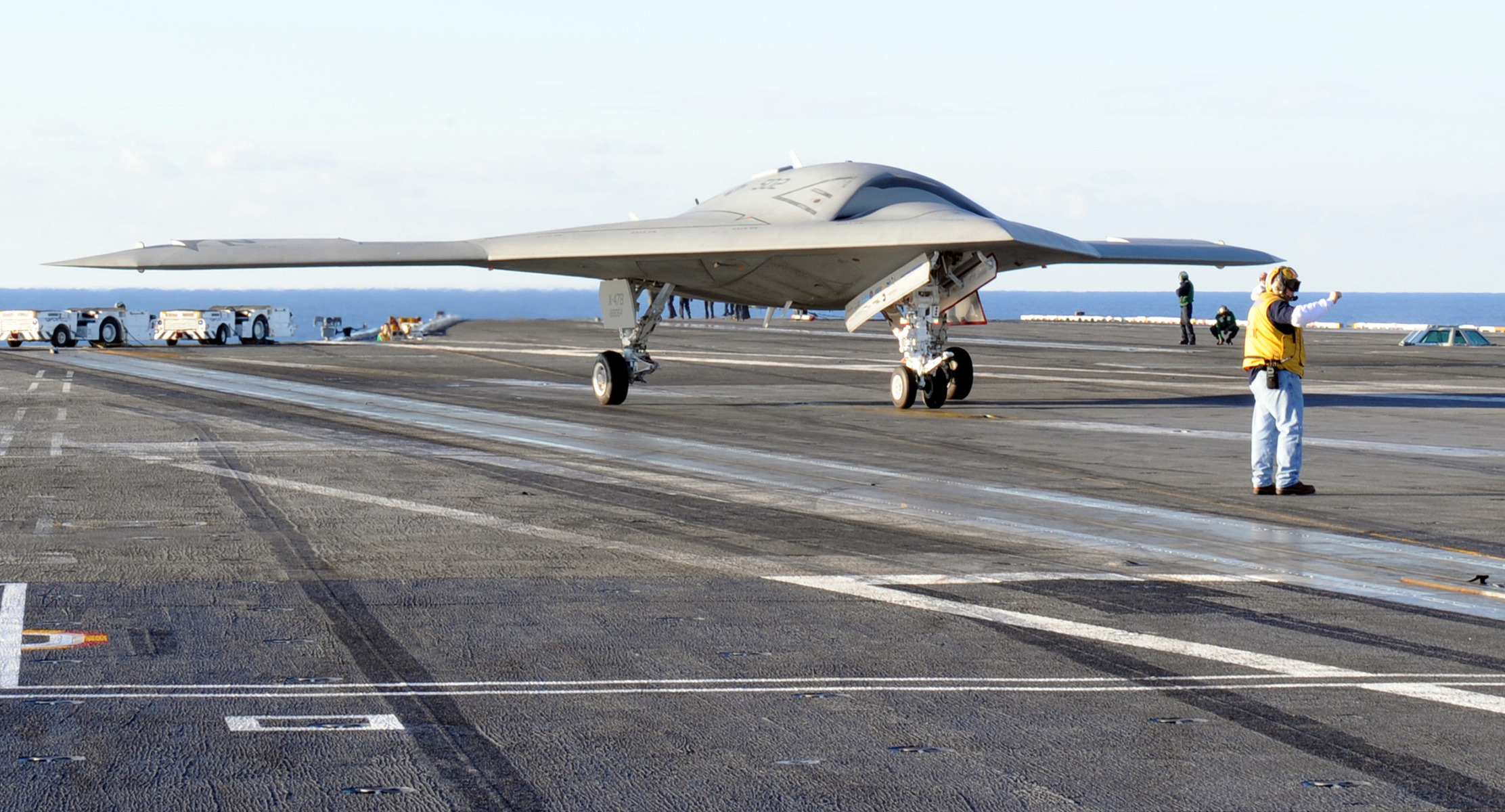 X-47B-Take-off-2.jpg