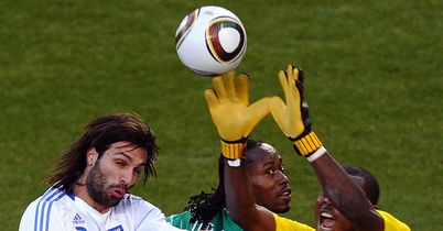 World-Cup-Greece-Nigeria-2nd-half-action_2466915.jpg