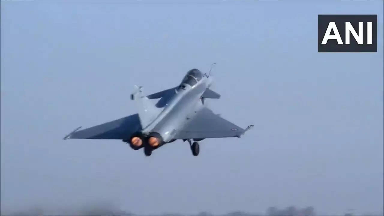 India-France joint air force exercise culminates with joint Rafales roaring Jodhpur skies