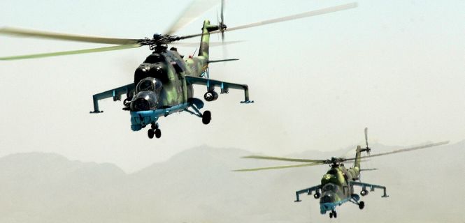 Mi_25_Hind_Helicopter_3.jpg