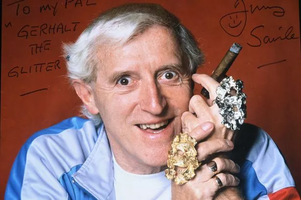 Jimmy-Savile-gold-bracelet.jpg